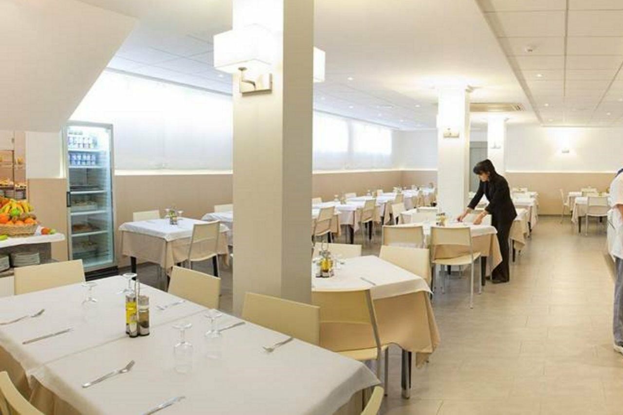 Estudios Rh Sol Apartment *